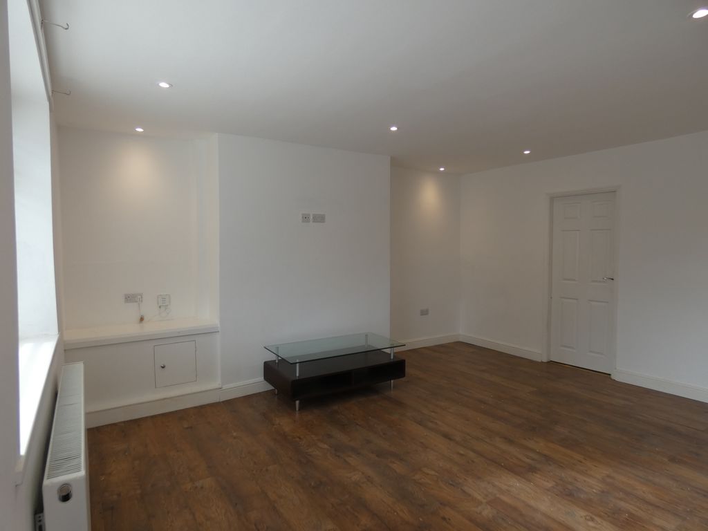 Lounge- click for photo gallery